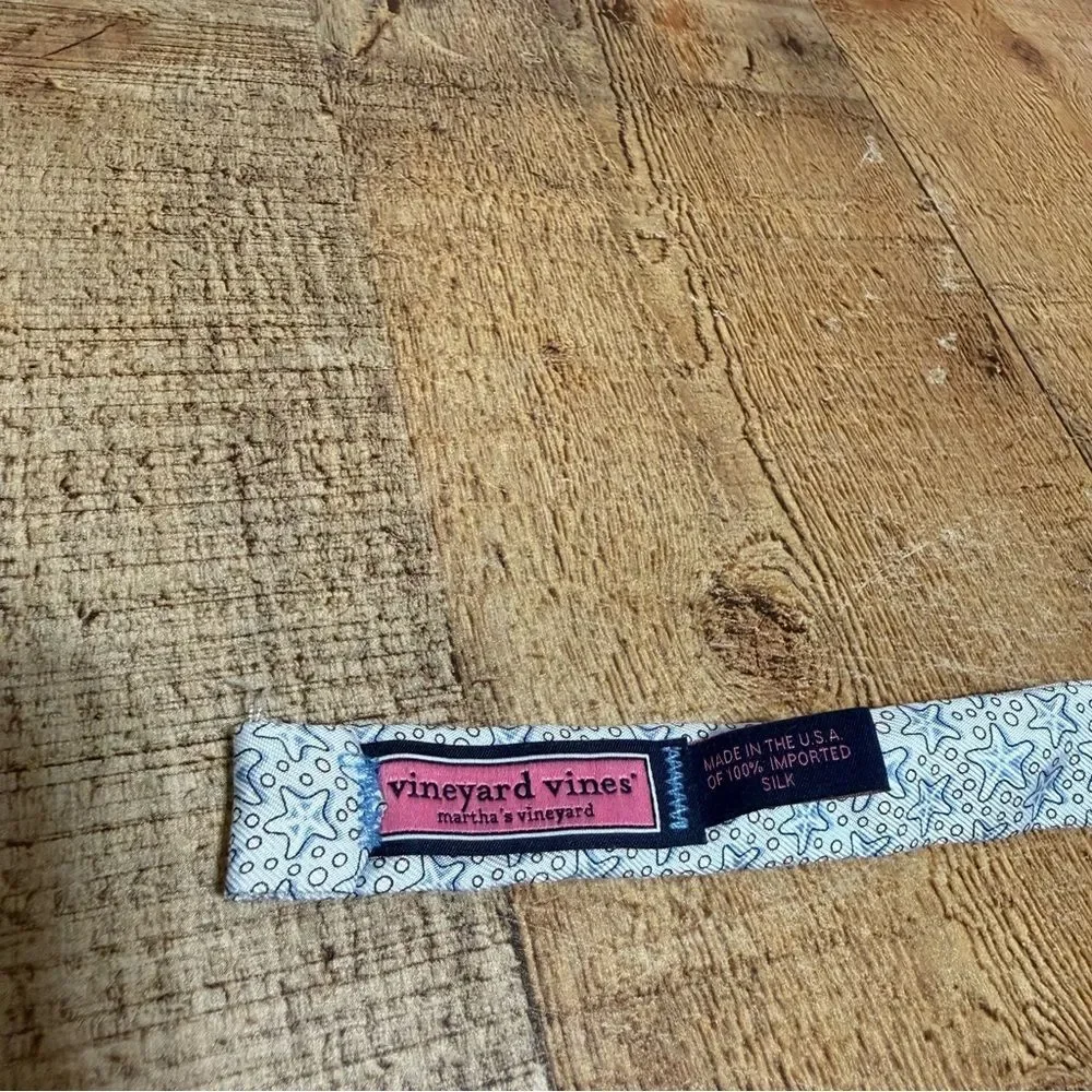 Kids vineyard vines starfish bow tie